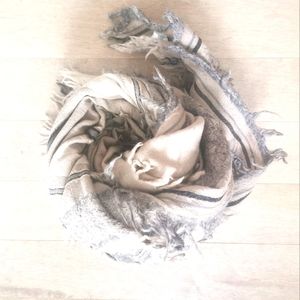 Aritzia Wilfred wool blanket scarf